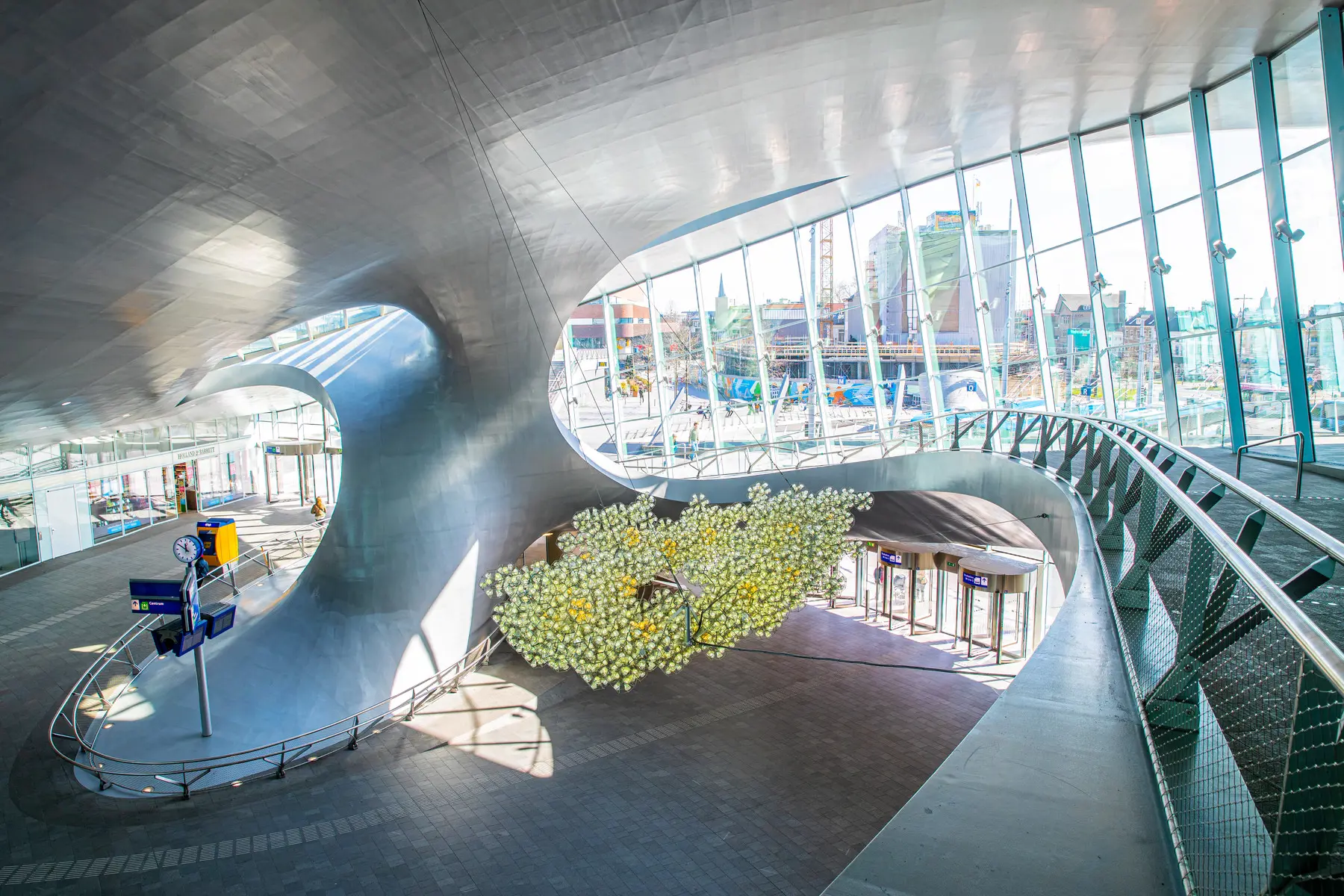 Een verlaten Arnhem Centraal. Foto: Stefan Verkerk