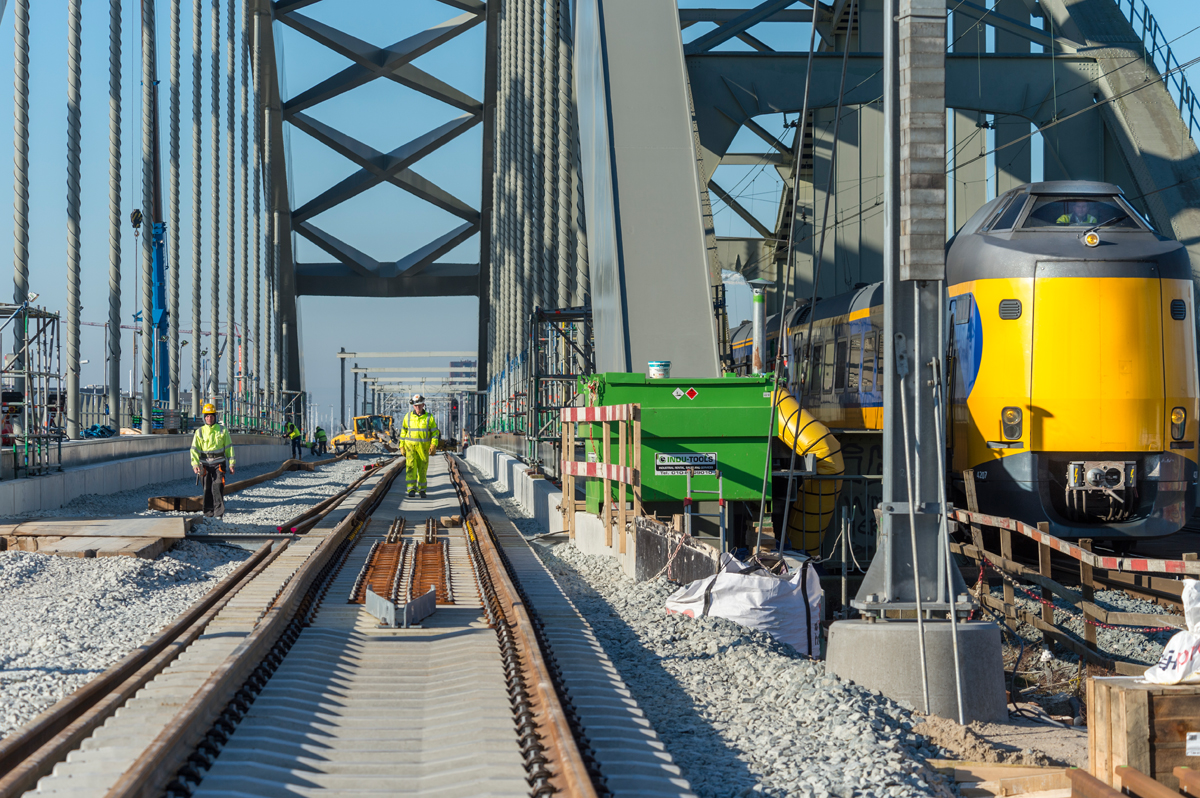 Eerste Treinen Maandag Over Nieuwe Spoorbrug Utrecht | ProRail