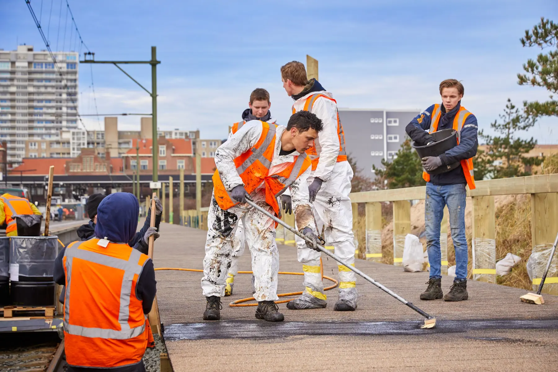 Op station Zandvoort aan Zee zijn twee nieuwe perrons gebouwd.