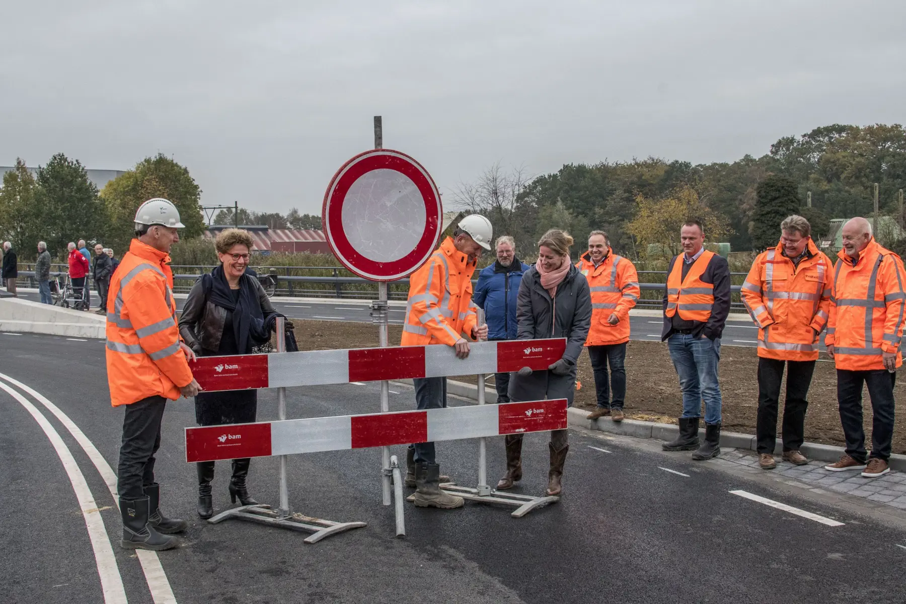 Openstellen nieuwe onderdoorgang Kanaalweg Dieren