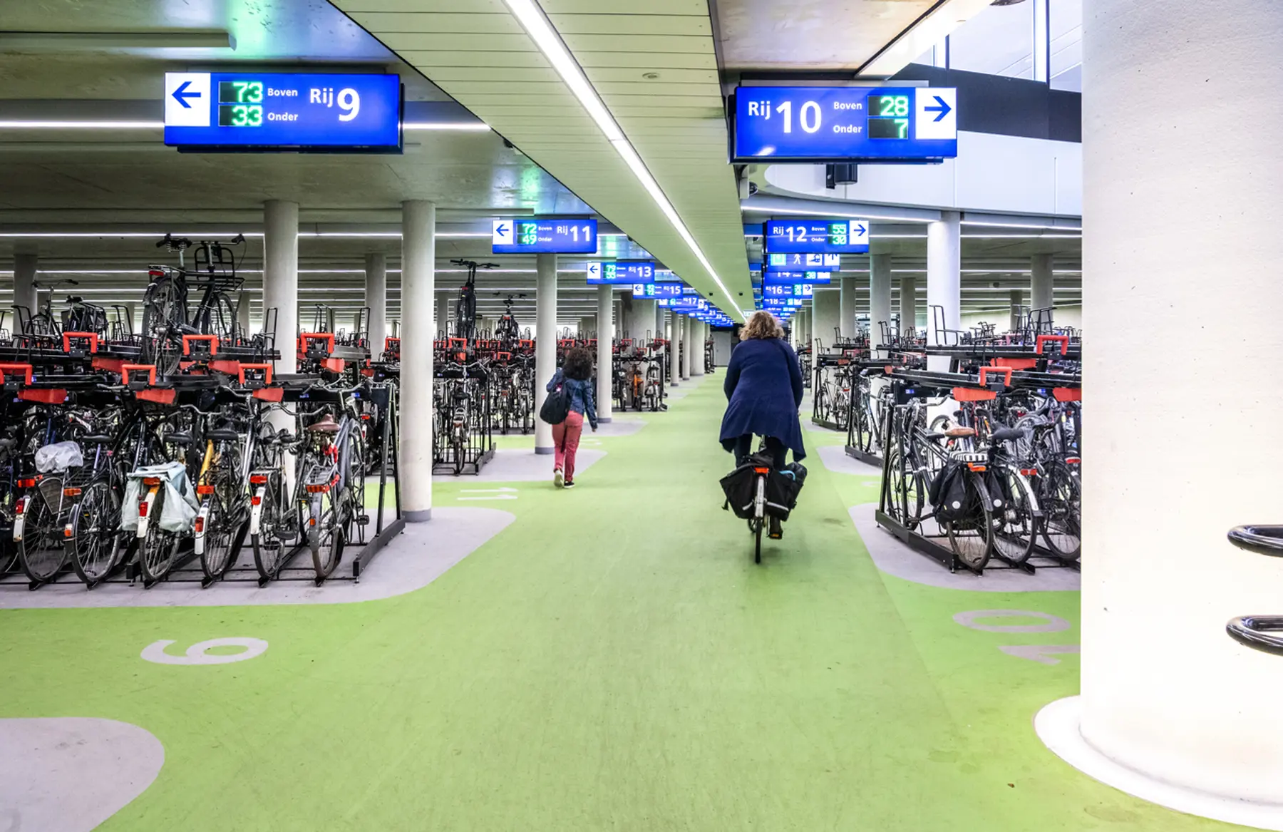 De digitale verwijsborden in de stalling bij station Driebergen Zeist