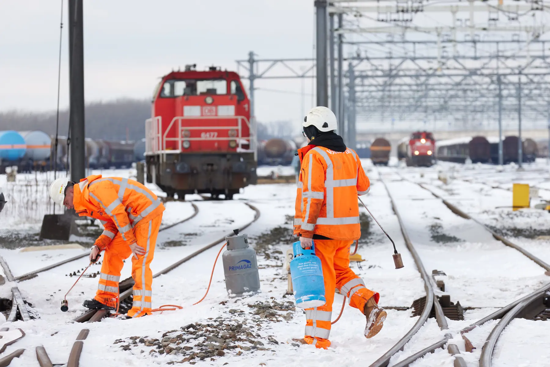 Sneeuw brengt uitdaging in Rotterdamse haven