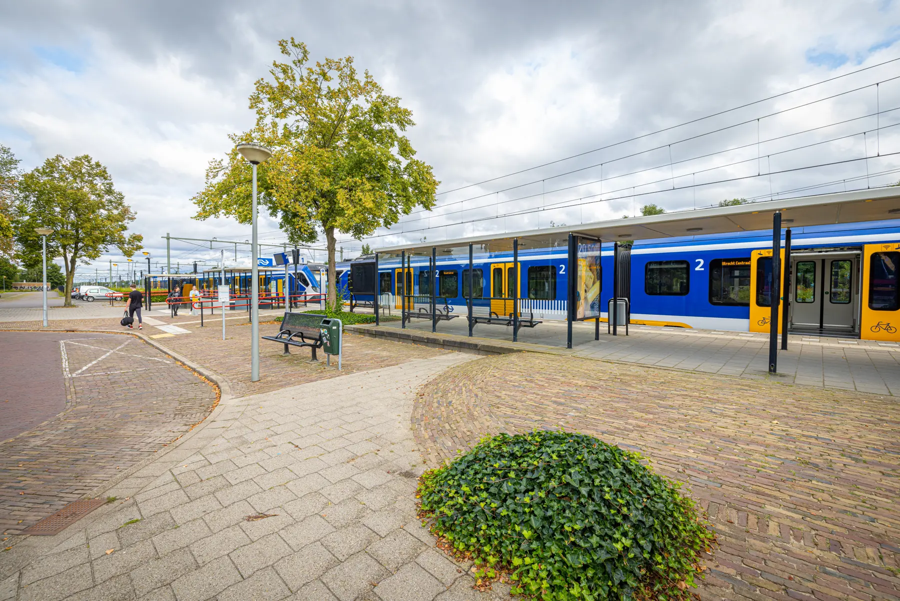 Foto van de stationsomgeving 't Harde