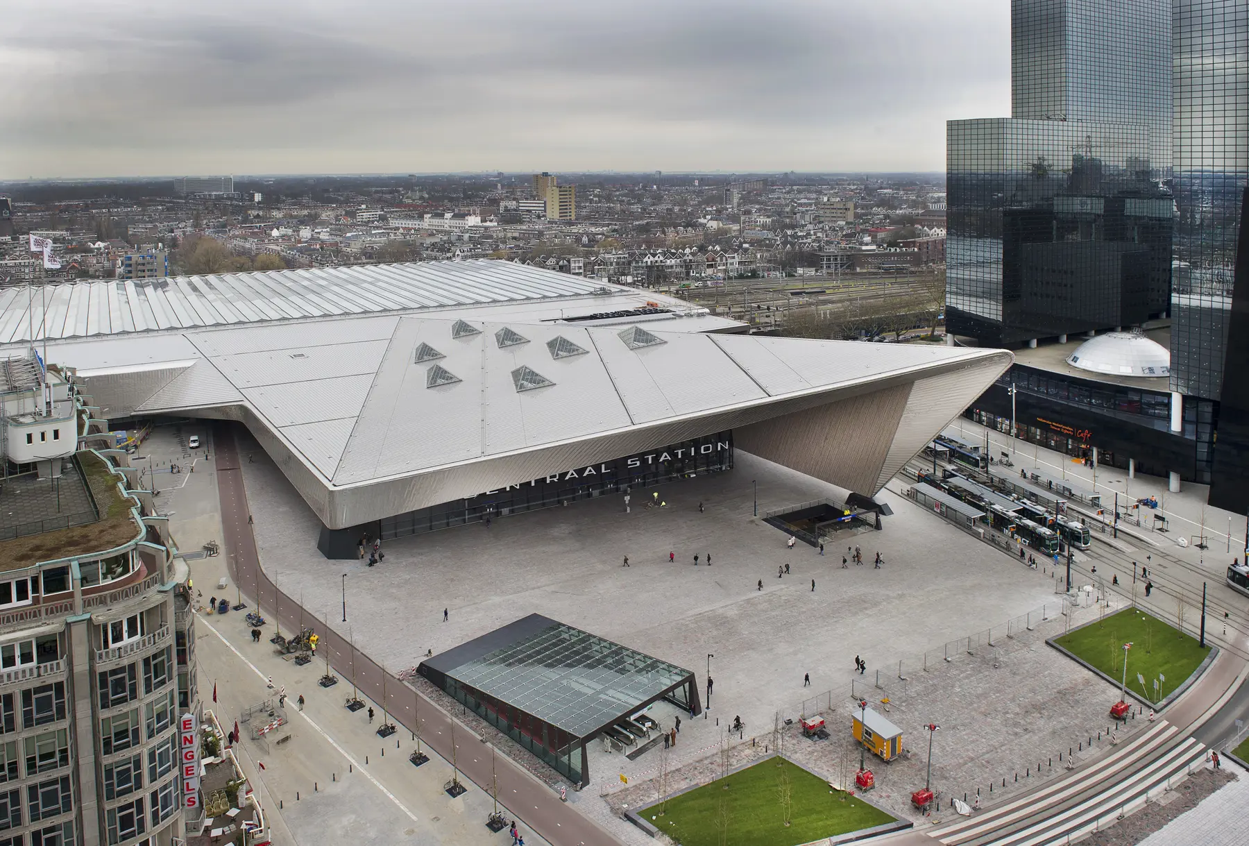 Het iconische aangezicht van station Rotterdam Centraal